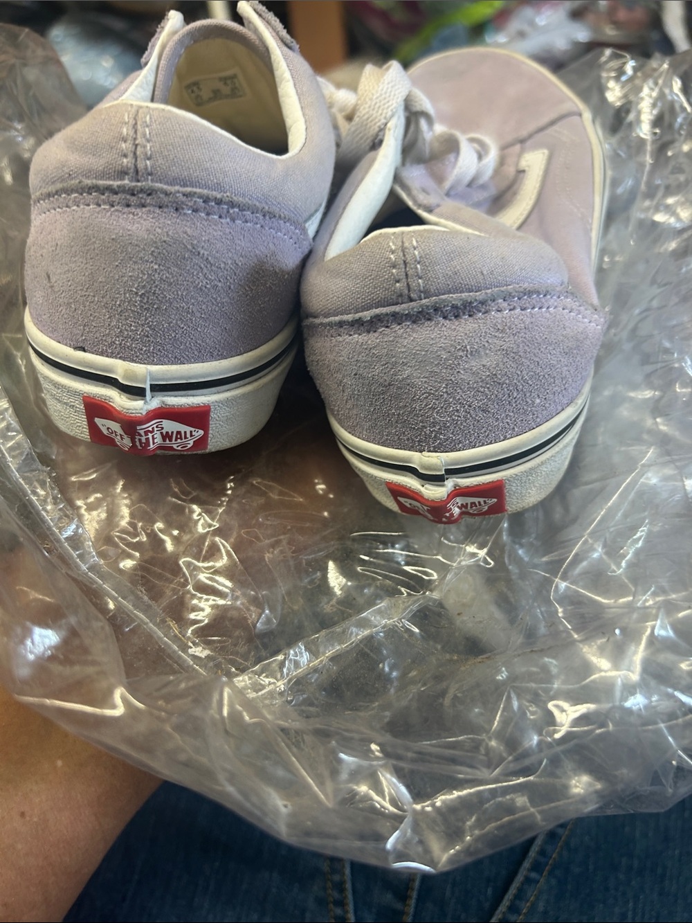 Vans Lavender Low-Top Sneakers with White Stripe unisex - Picture 3 of 7
